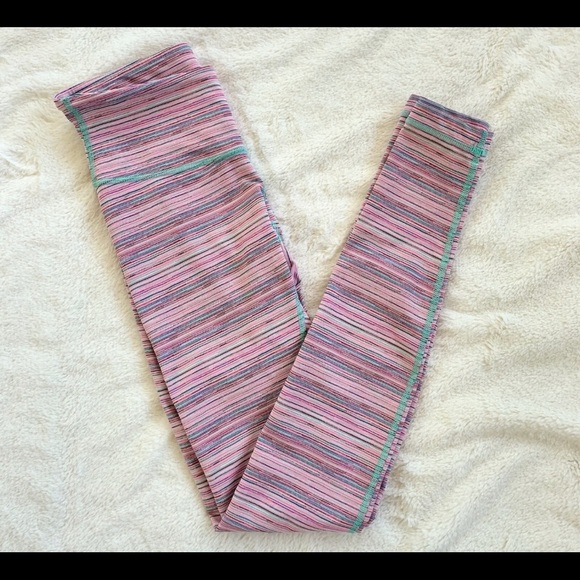 Lululemon Wunder Under Pink Cyber Stripe Leggings size 2 - Picture 9 of 11